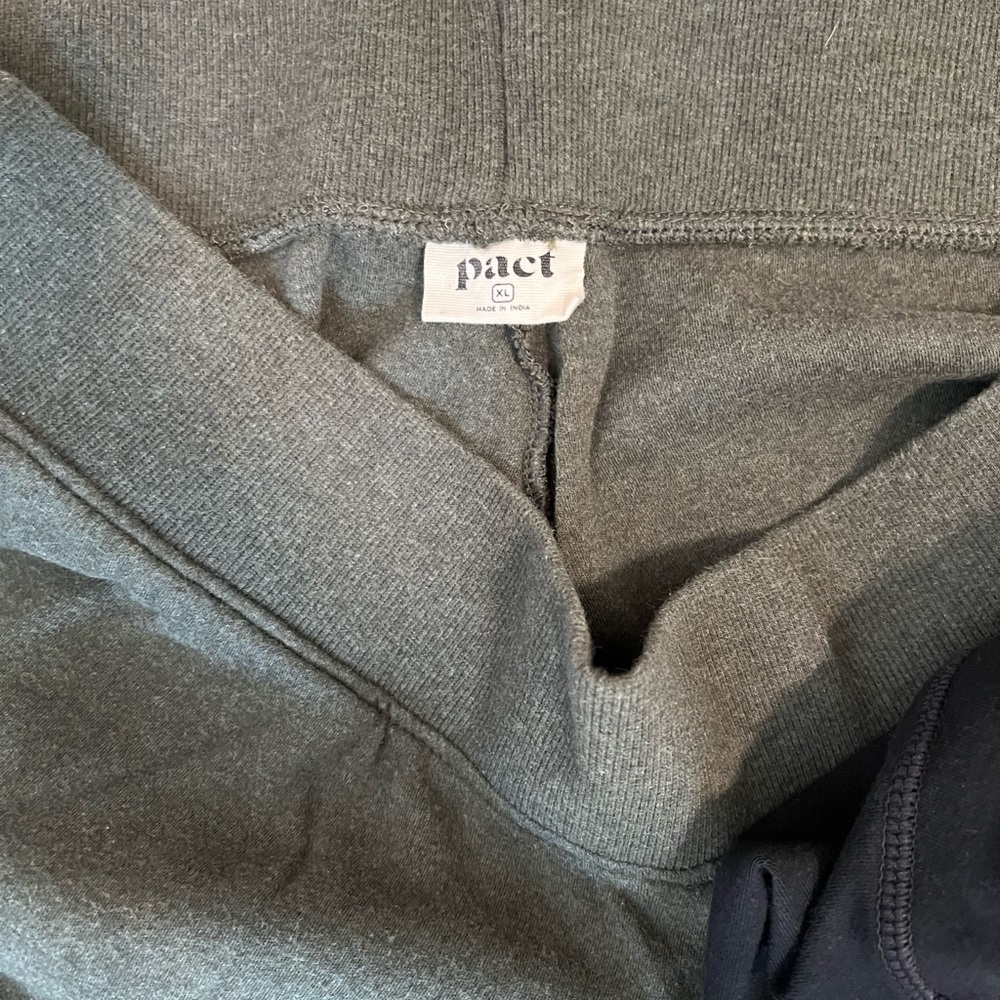 Pact women’s pants XL - Picture 3 of 3